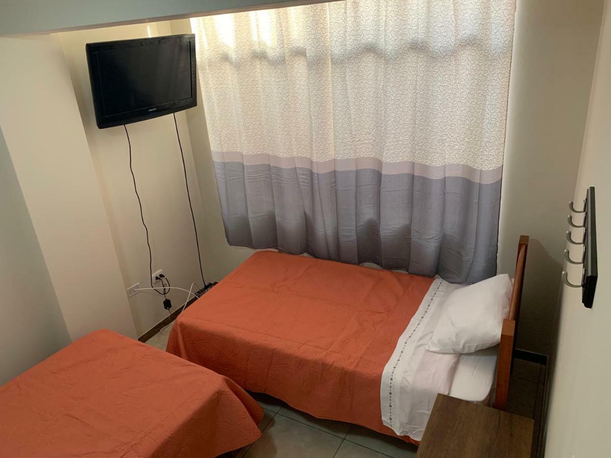 카야오 Chaglla Airport B&B 외부 사진